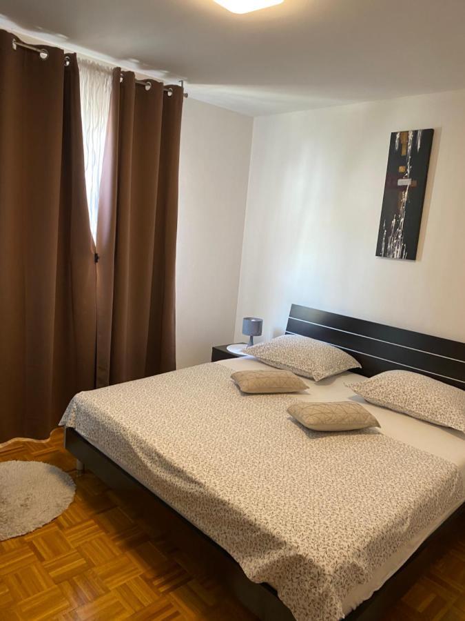 Apartment Miana Трогир Экстерьер фото